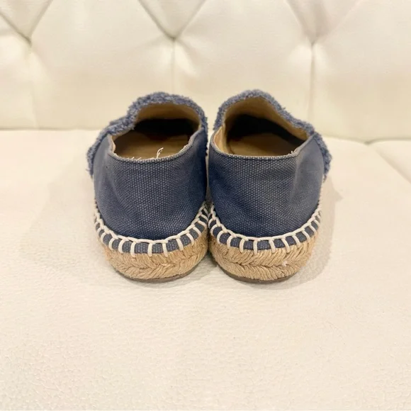⭕️SOLD⭕️Chanel Espadrilles - Picture 7 of 10